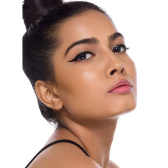 SUGAR Gloss Boss 24HR Eyeliner - 01 Back In Black